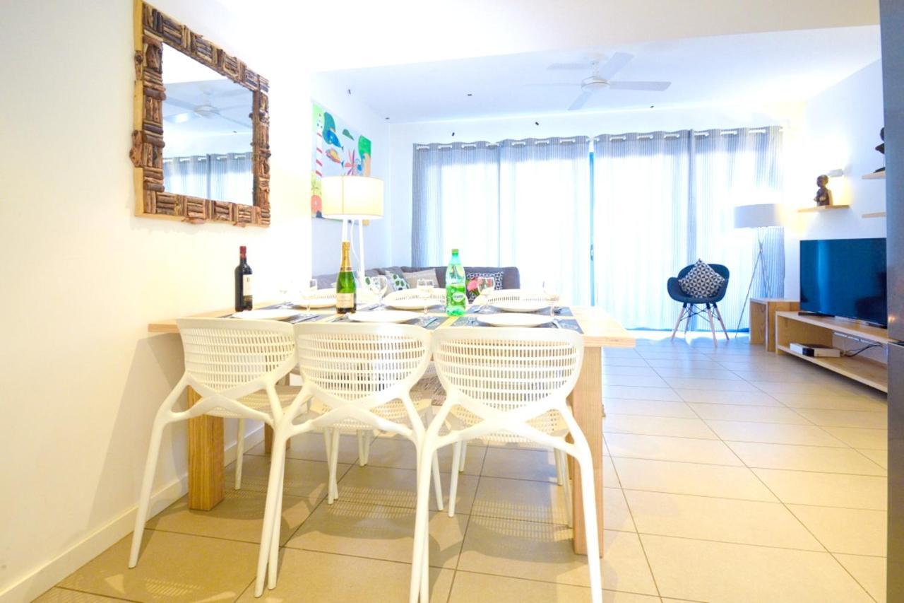 Apartment With 3 Bedrooms In Roches Noires, With Wonderful Sea View, Shared Pool, Terrace Rivière du Rempart Extérieur photo